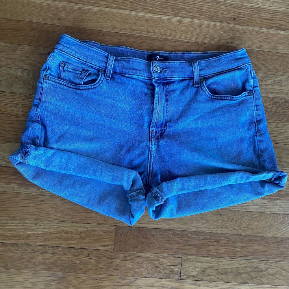 7 For All Mankind Mid Roll Short Size 31